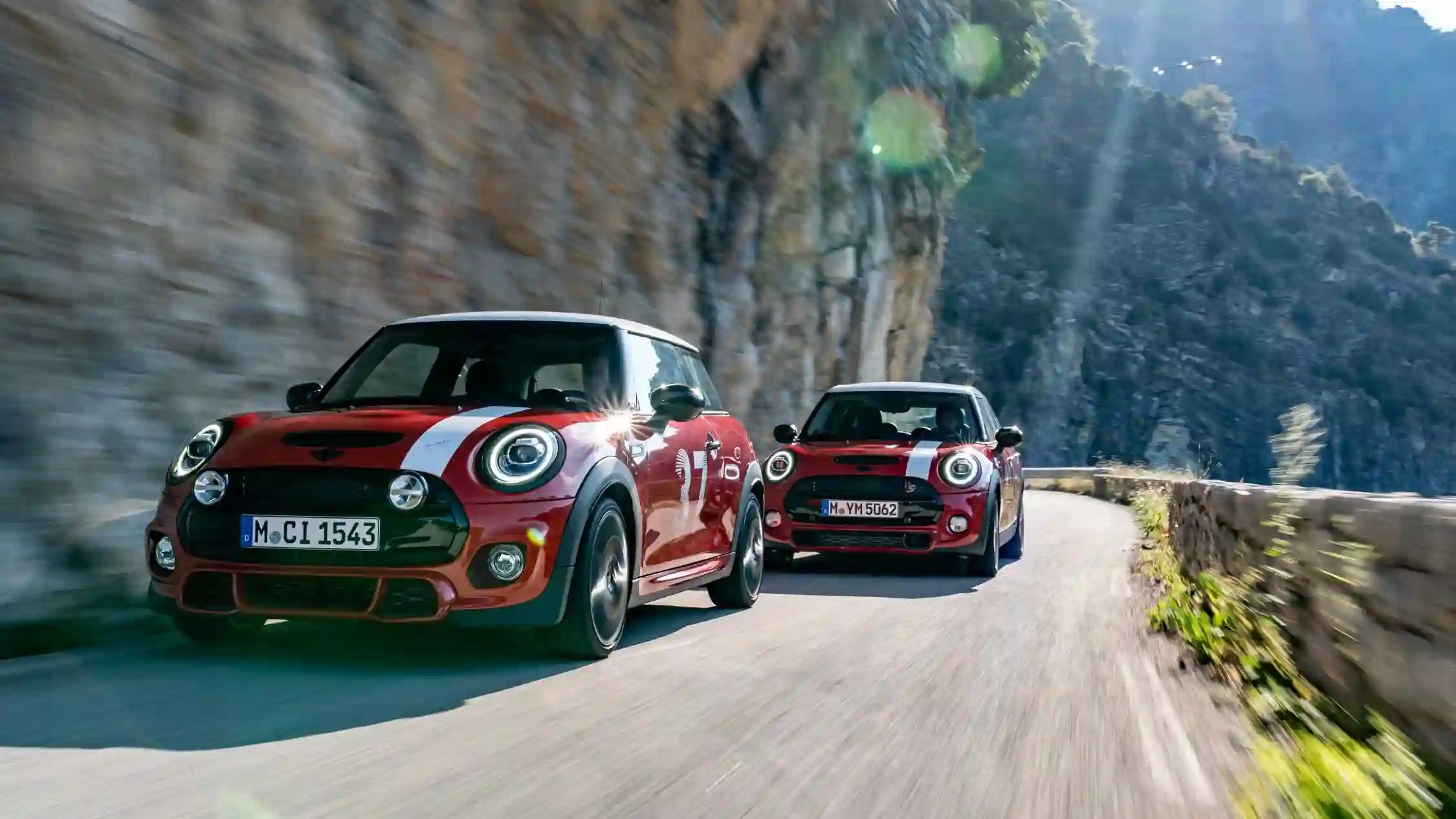 Лимитированная серия MINI Cooper S Paddy Hopkirk Edition появится в России