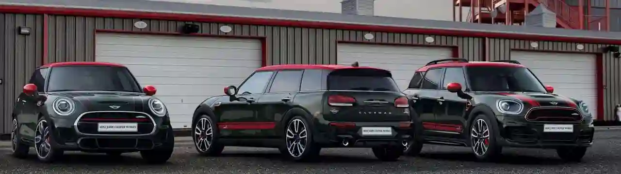 MINI JOHN COOPER WORKS С ВЫГОДОЙ ДО 50 000 РУБЛЕЙ ПРИ ПОКУПКЕ В ТРЕЙД-ИН*